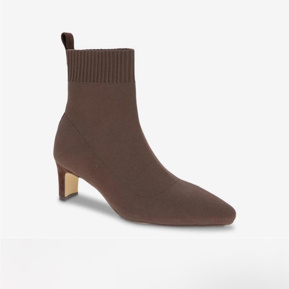 Andre Assous Chic Brown Heeled Boots